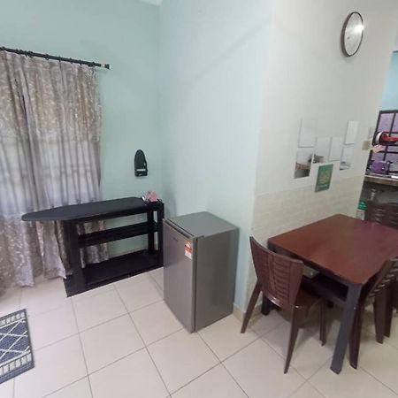 Homestay Sri Ladang Kuala Terengganu Eksteriør bilde