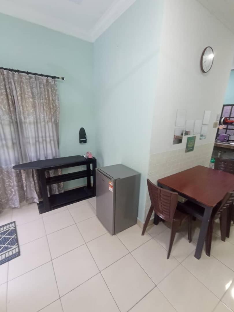 Homestay Sri Ladang Kuala Terengganu Eksteriør bilde